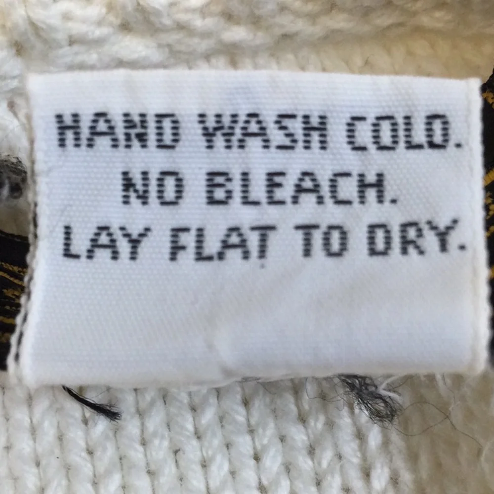 Eddie Bauer White 100% Cotton Knit Sweater with raise image of golfer - Picture 10 of 11